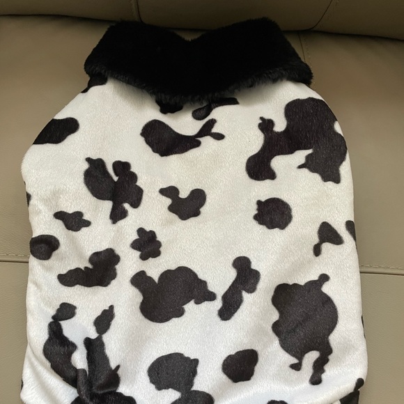 Adorable cow print dog coat-medium - Picture 5 of 8